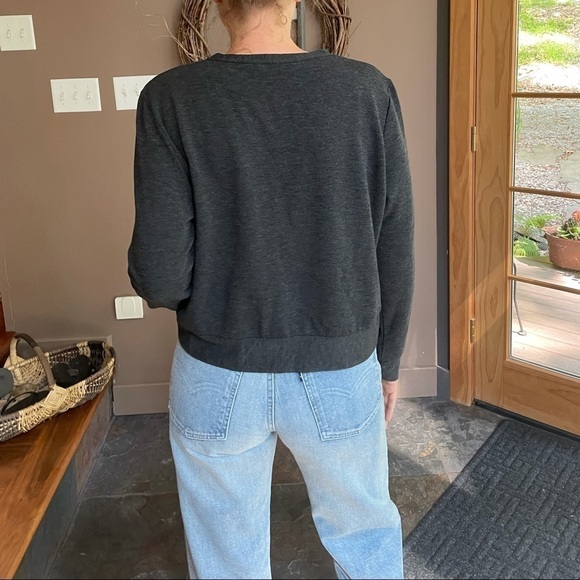 Be Happy Rainbow Flag Cropped Pullover‎ Grey Large - Picture 2 of 5